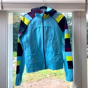 LuLuLemon fun colored sweater